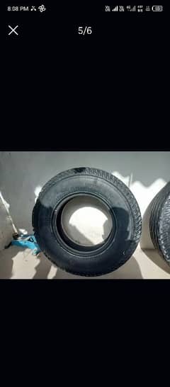 used tyre with geniune condition fully 10/10condition tyres with tube 0