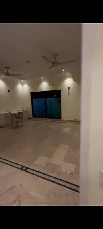 1 kanal house for rent in gulberg for family and female students+jobholder and office software house+ call centre 9