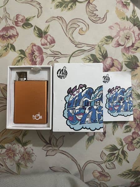 Madvapes Smoke Kit with 2 Coils and Complete Box | Vape | Pod 1