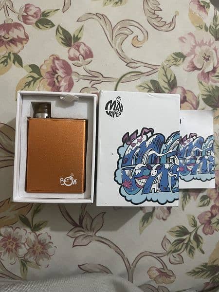 Madvapes Smoke Kit with 2 Coils and Complete Box | Vape | Pod 3