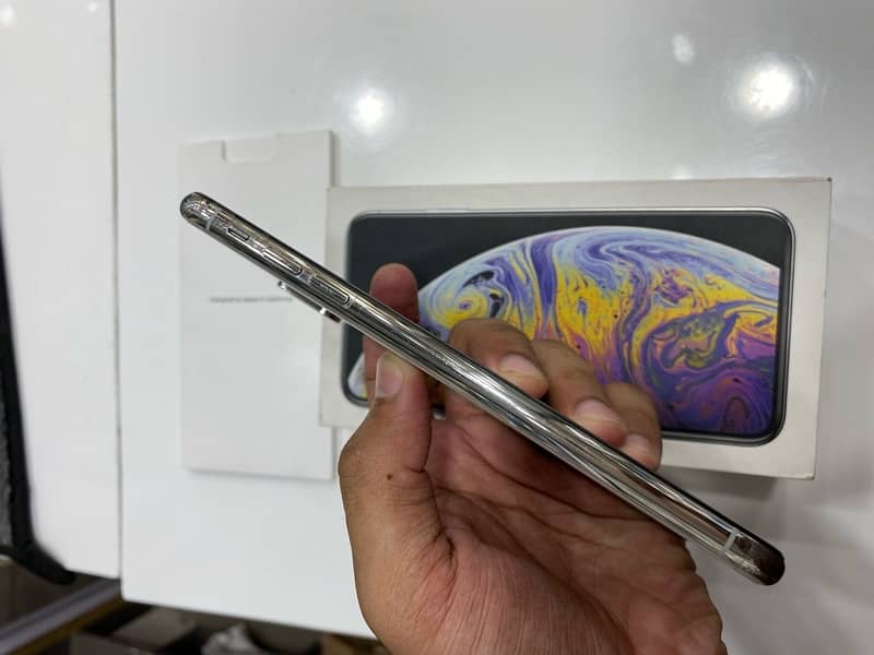 Apple iPhone Xs Max - 64 gb - With original Box 6