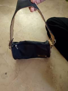 shoulder bag