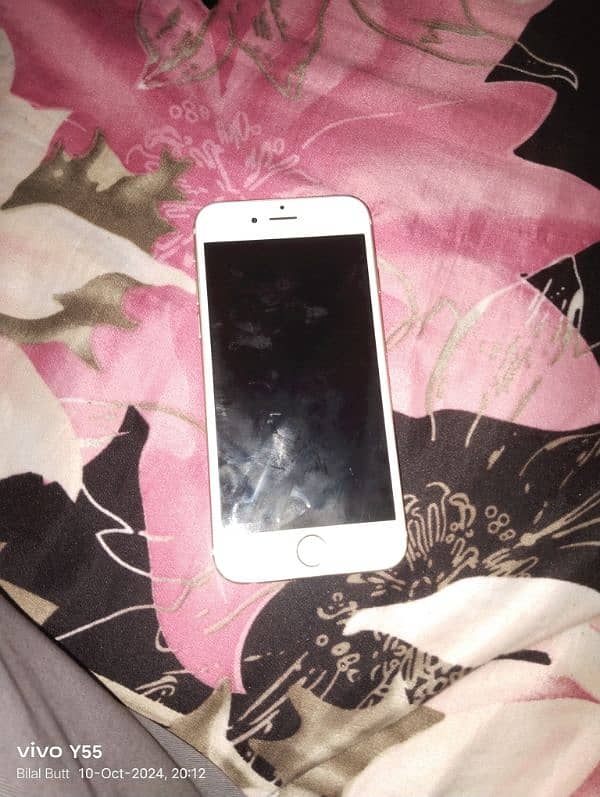 i phone6s PTA approved 32gb 80% BH with working finger print 8/10 1