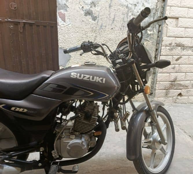 Suzuki GD110s antique piece / Contact: 0333-5002737 7