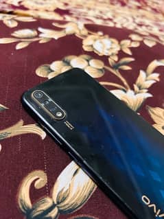 vivo S1 4/128