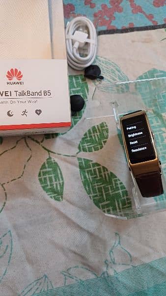 HUAWEI TalkBand B5 9