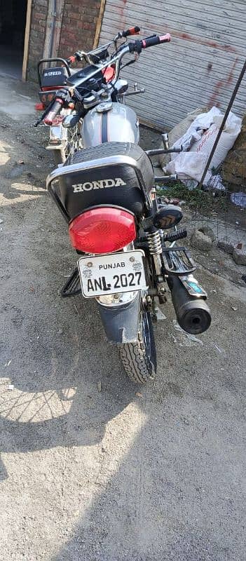 Honda united 124 7