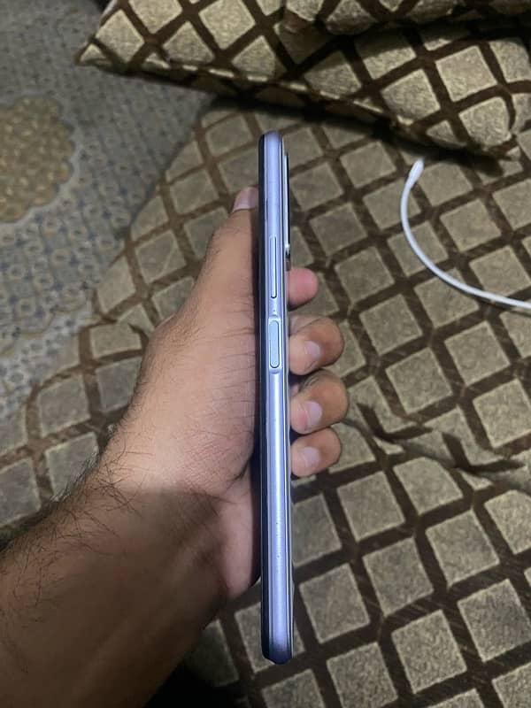 Vivo Y20 URGENT SALE 3