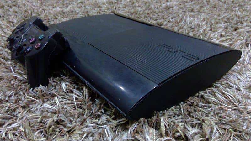 Ps3 Super Slim Jailbreak perfect condition 3