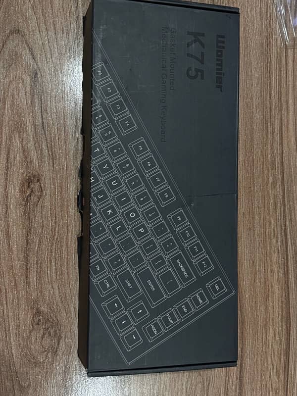 WOMIER KEYBOARD FROM UNITED STATES 8