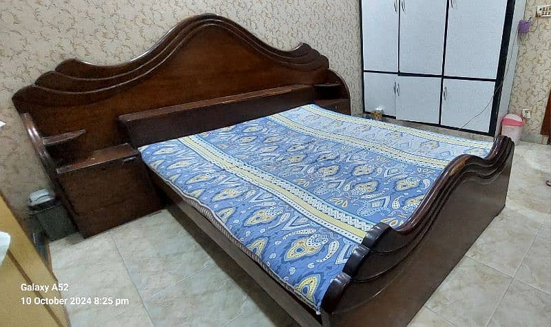 King Size Bed with Mattress and Dressing Table 1