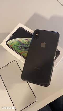 I Phone XS 512 GB PTA - Black 0