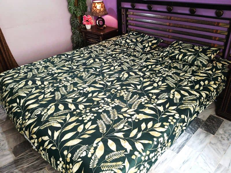 22 New Designs of King Size Double Bedsheets 10