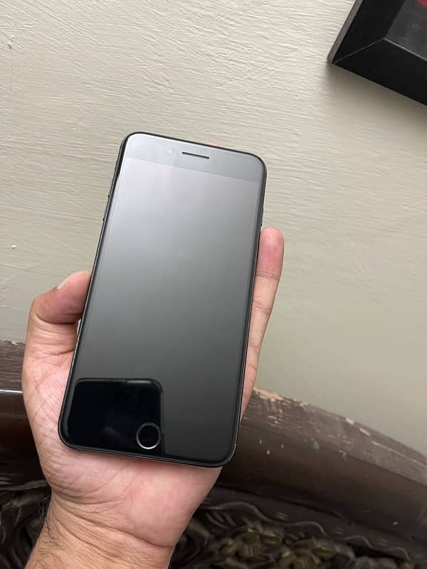 Iphone 7 plus jet black 3