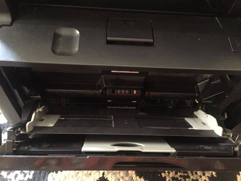 HP Laserjet Pro MFP 400 All in One 4