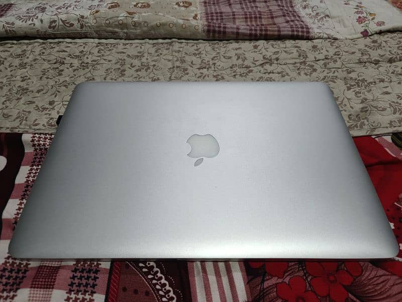 MacBook Pro 2015 16gb 512gb 1