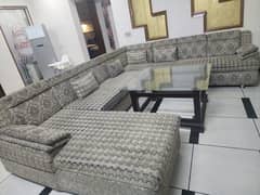 sofas L shaped with Center table 0