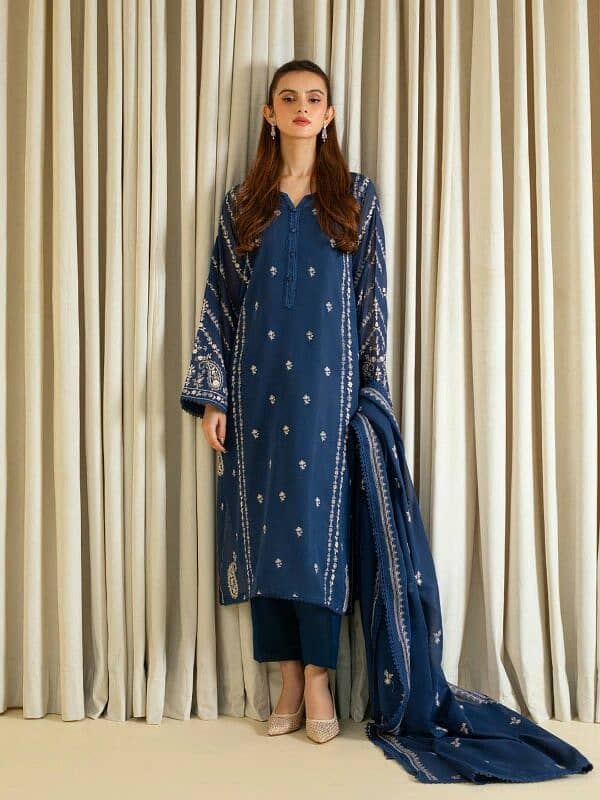 ladies dress/3 pc suit/casual/formal/stylish board/khaddar/dhanak 17