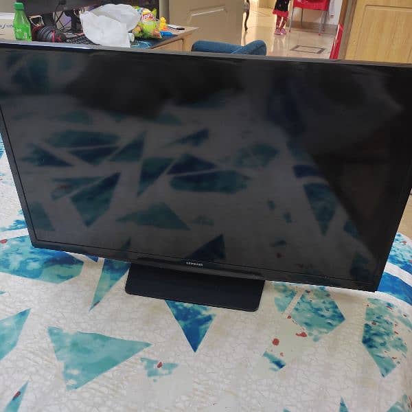 samsung LcD for sale 2