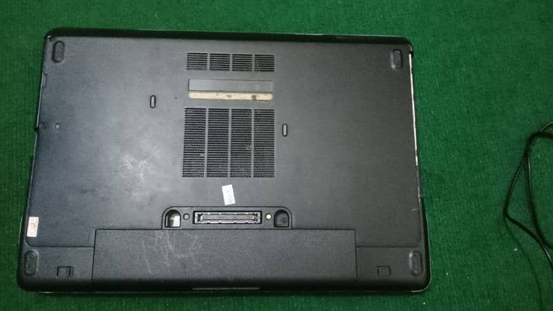 Dell Latitude E-6440 4th generation in Good condition 3