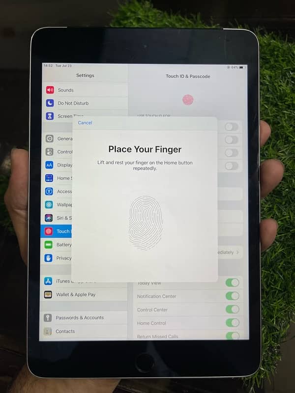 iPad Mini 4 128 GB 6