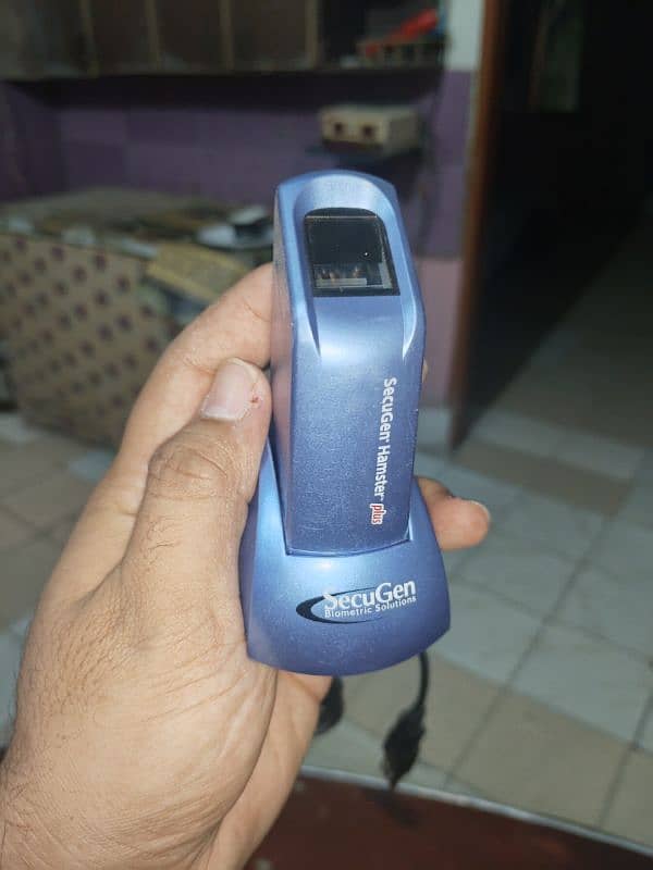 i am seling my finger print scanner 5