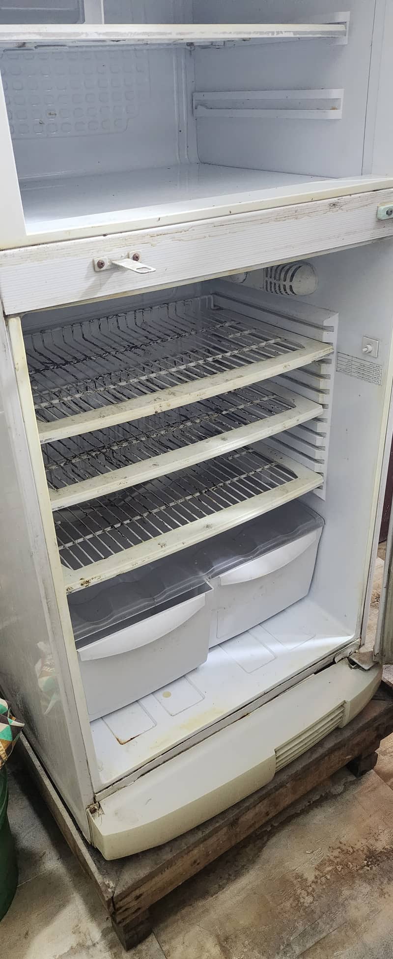 PEL Refrigrator for Sale 1