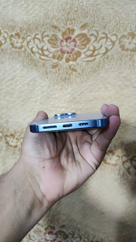 I PHONE 13 PRO MAX 128GB FACTORY UNLOCKED 3