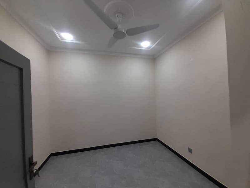 2.5 Marla House For Sale In Kainat Society 8