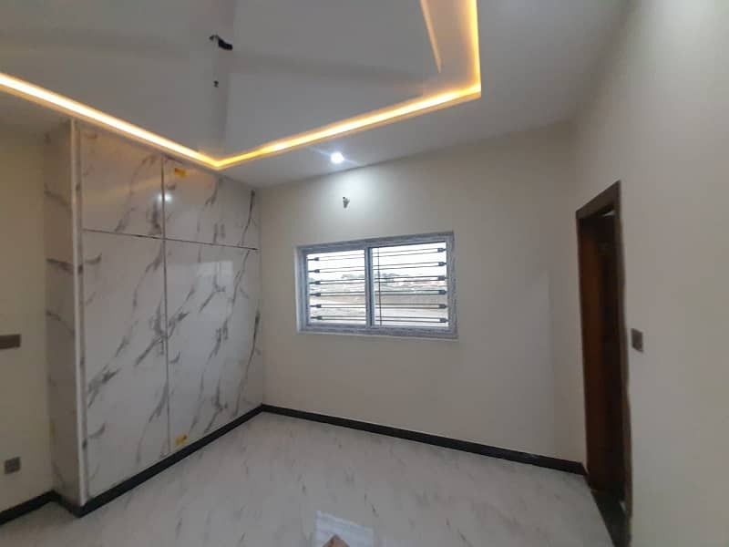 Ideal 5 Marla Double House Available In Kainat Society 31