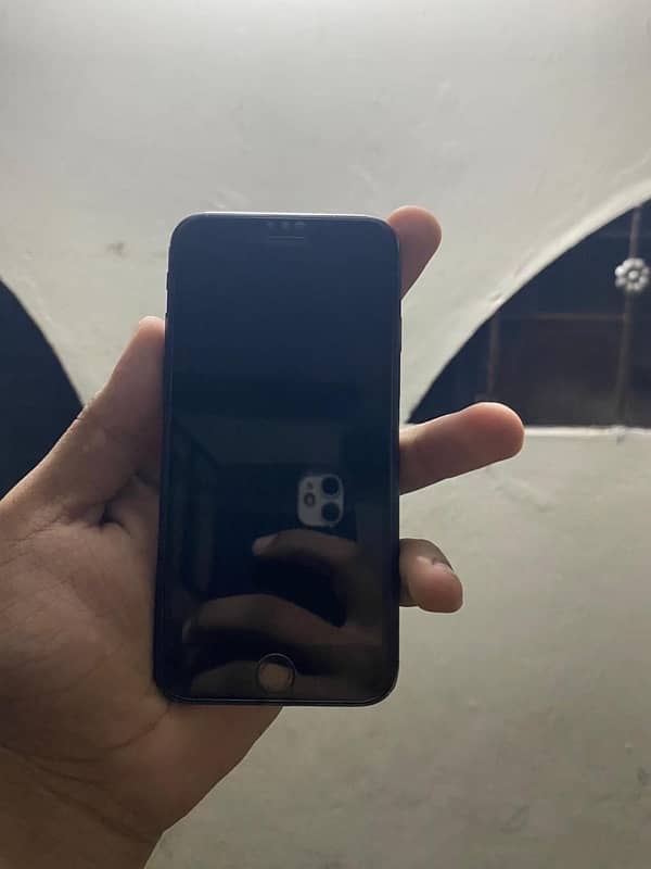 iPhone 7 pta approved 32 gb condition 10/9 1