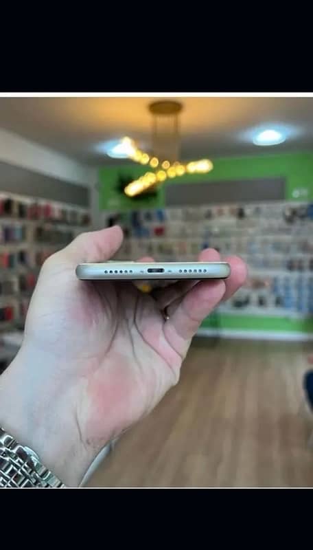 iPhone 11 64GB condition 10/10 3