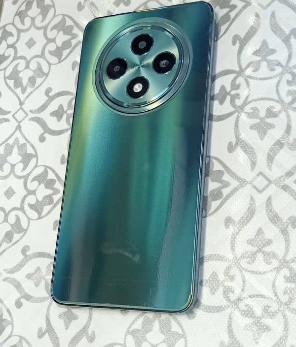 new phone just box open oppo Reno 12F 2