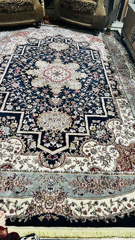 It's a very beautiful carpet 4