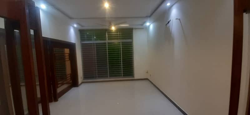 knaal 3bed basement with drawing room available for rent in dha phase 5 1