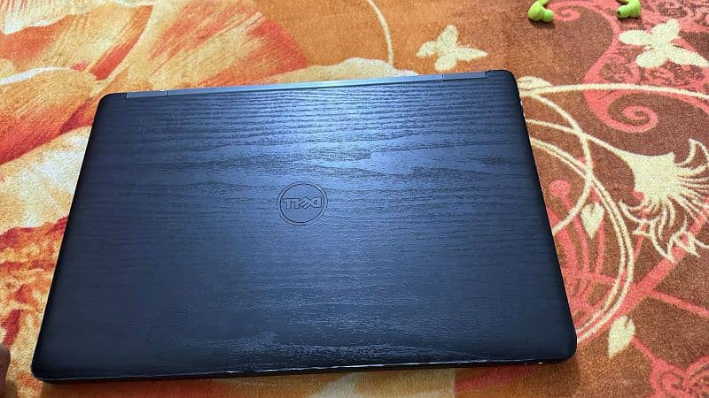 Dell laptop Core i5 1