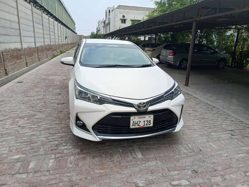 Toyota Corolla Altis 2022 Automatic Total genuine 4