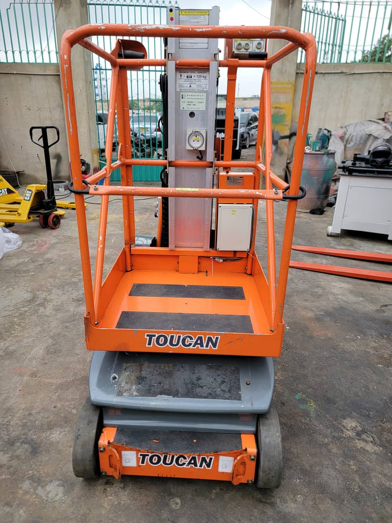 JLG Self Propelled 26 Ft Vertical Mast Scissor Lift Man Lift for Sale 11