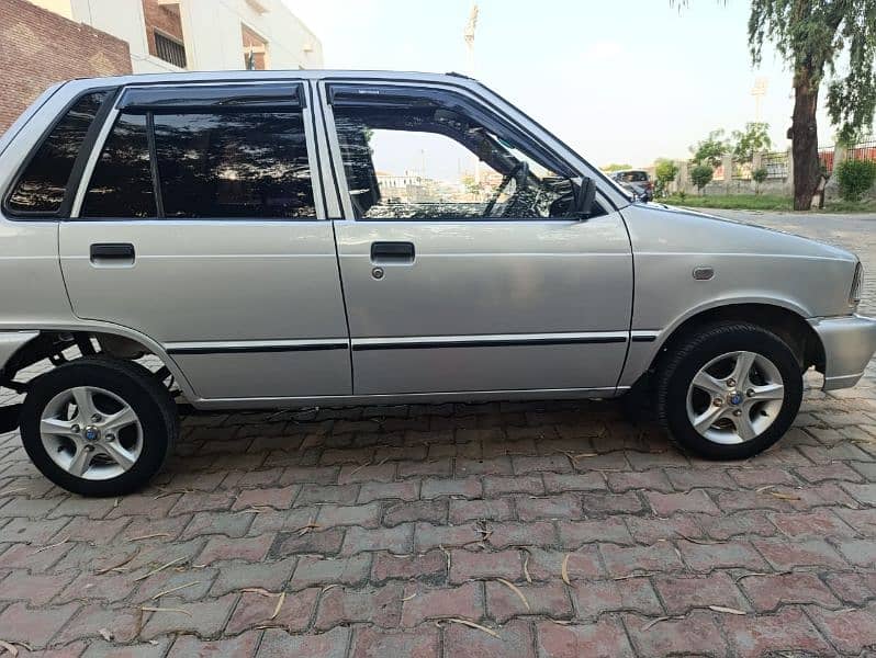 Suzuki Mehran VXR 2017 11