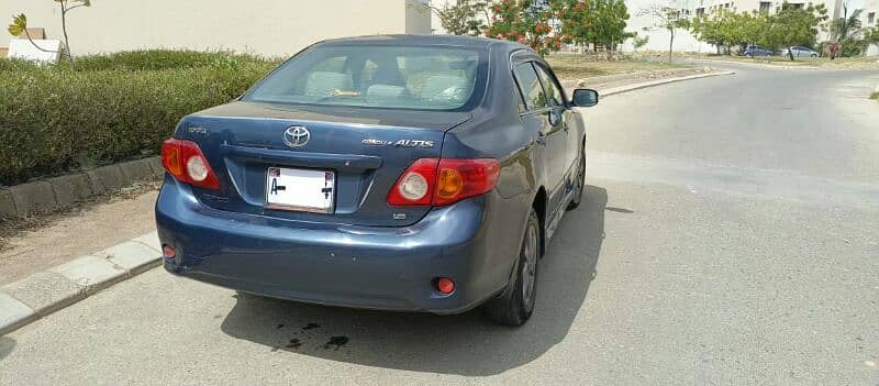 Toyota Corolla Altis 2010 5