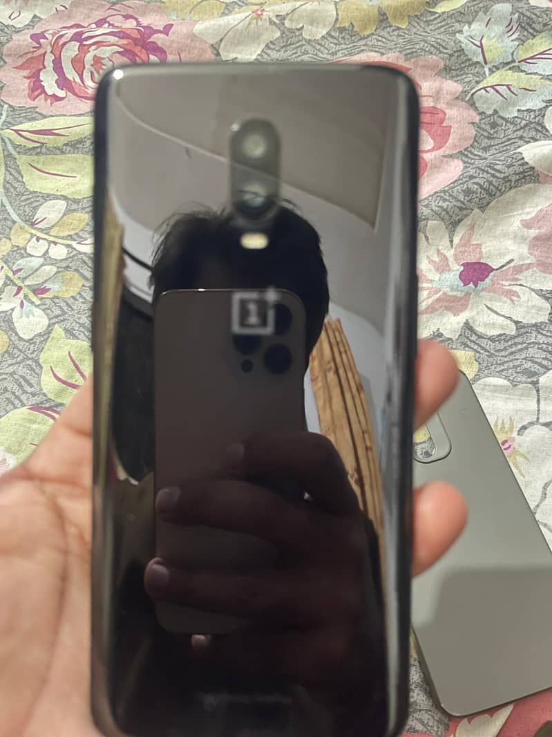 OnePlus 6t 6/128 4