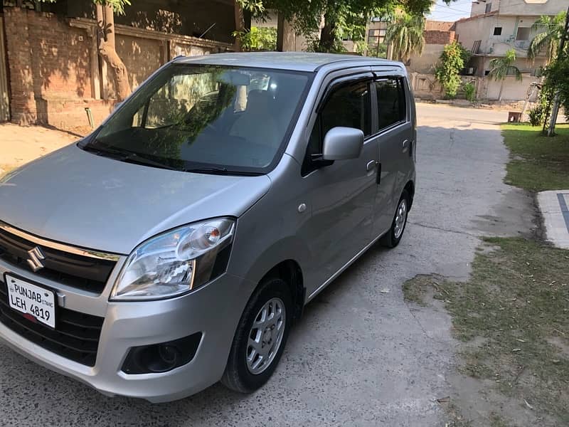 Suzuki Wagon R 2018 10