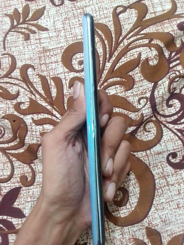 vivo v2022 8 GB ram 128 WhatsApp 03032815060 2