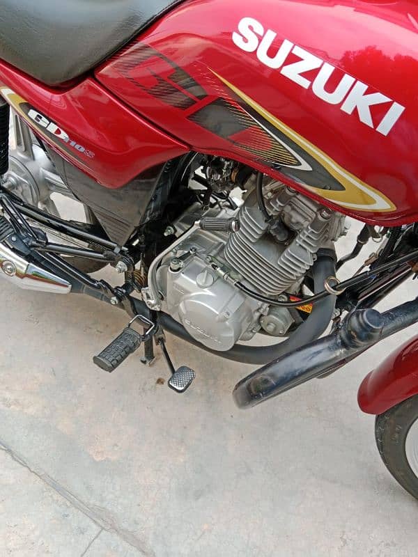 Suzuki GD 110S 7