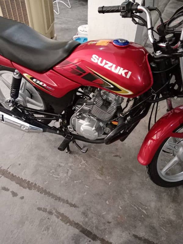 Suzuki GD 110S 9