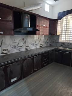 5 Marla Ground Separate Portion For Rent in Uswah Grammar School Str 0