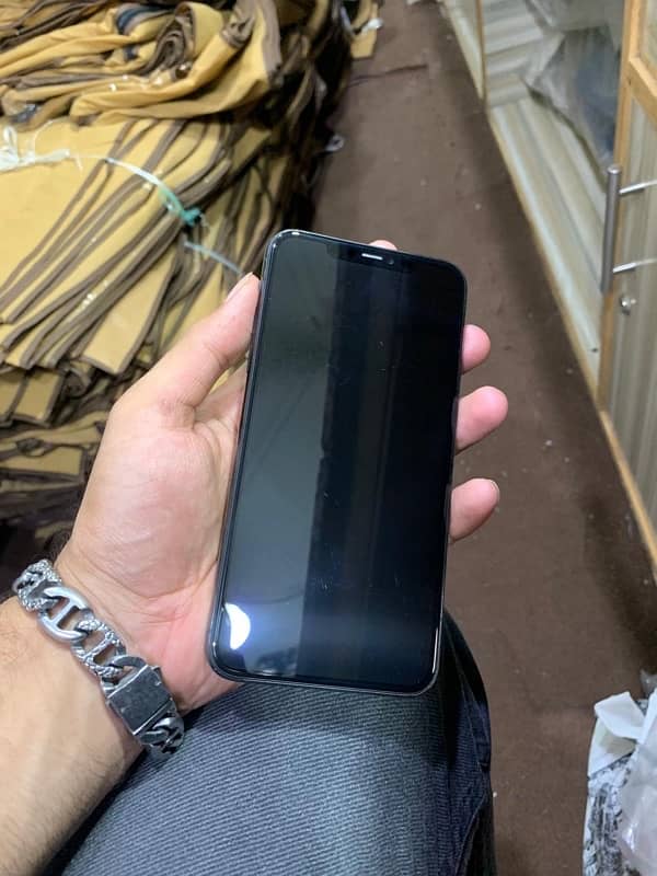 iphone 11 pro max 256gb dual pta 2