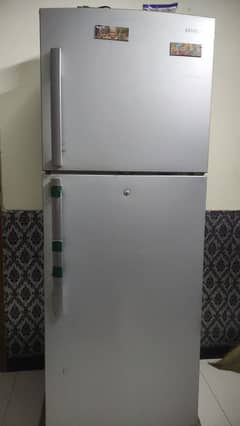 Refrigerator/Fridge