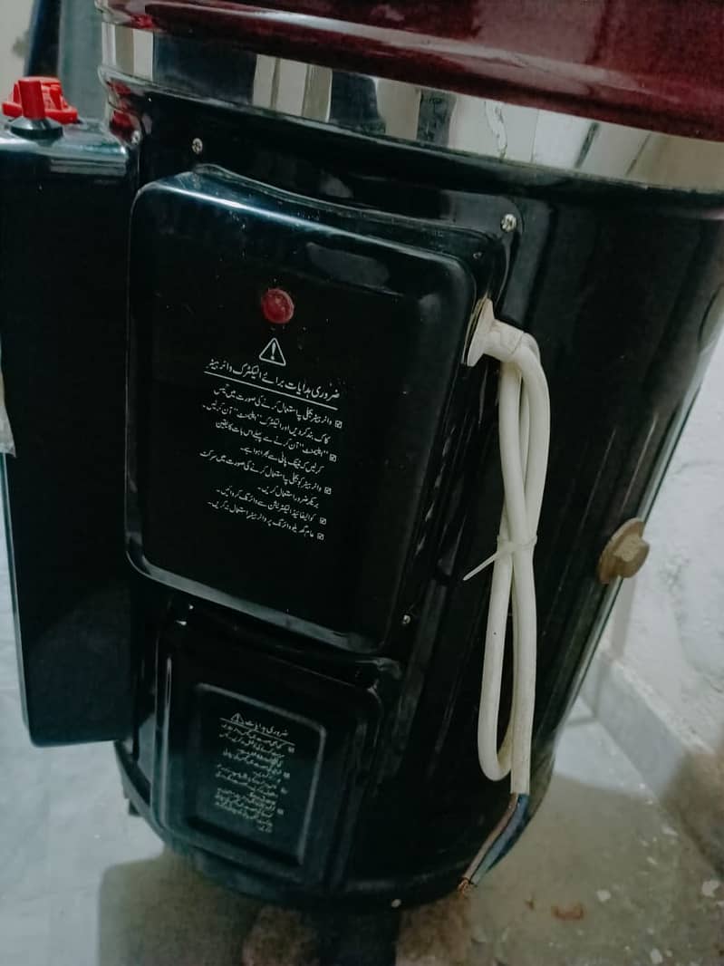 super asia electric + gas geyser 30 gallon GEH- 730AI - ( Rs:45,000 ) 1