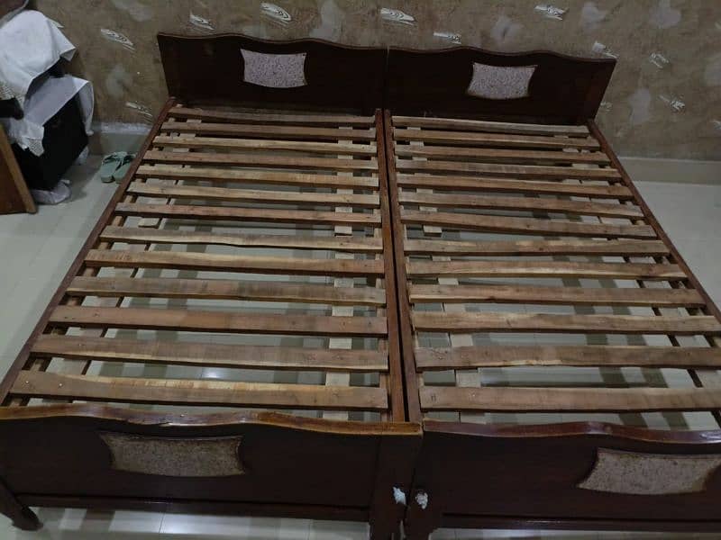 2 wooden palang 2